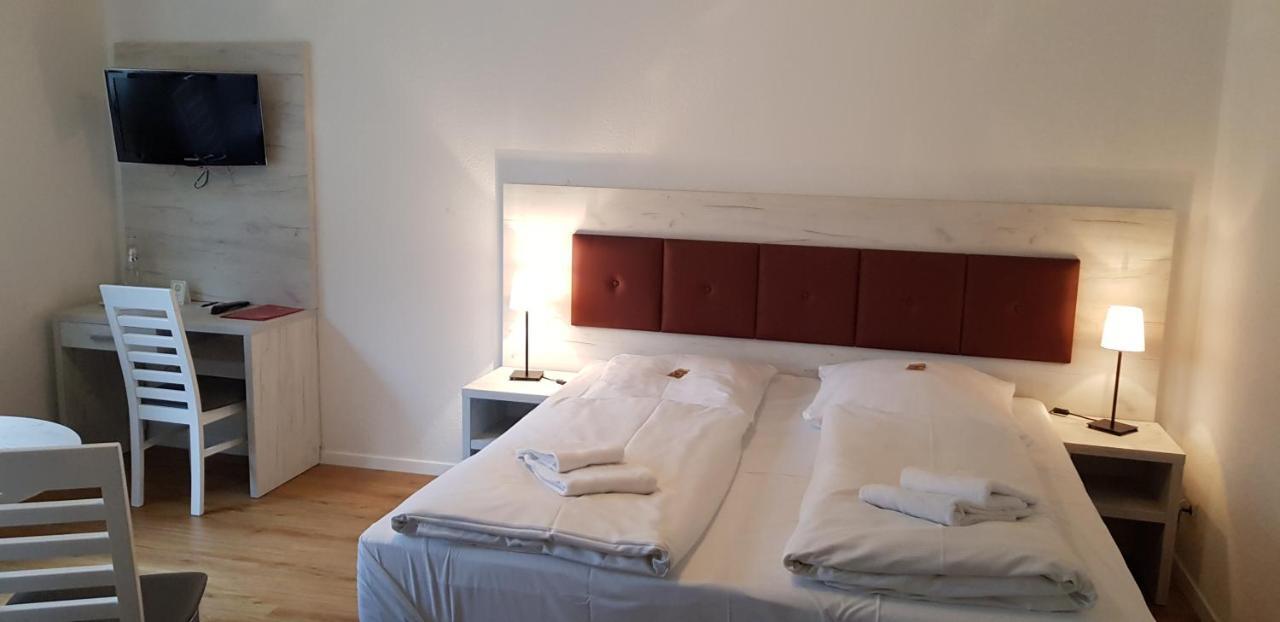 Hotel & Restaurant Lindengarten Lübben Екстериор снимка